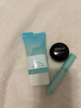 Make Up Cream Compact & Aqua Tube - Mint Green Makeup Set